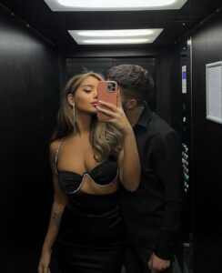 dating rich men