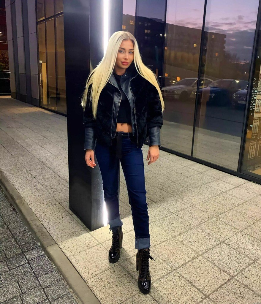 Tetiana, 26